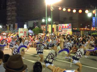 阿波踊り